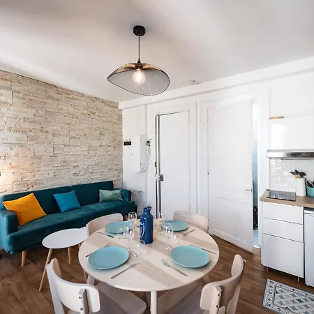 Apartment T2 Renove De Standing - Hyper Centre - De *